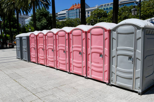 Best VIP or Luxury Restroom Trailers  in Norlina, NC